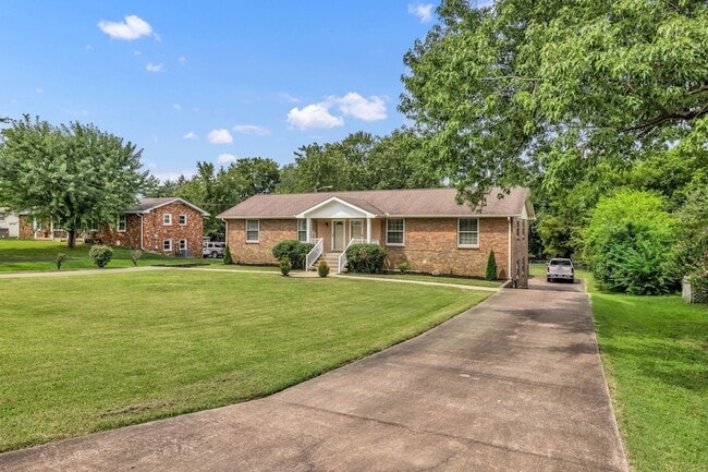 Foto del edificio - 108 Chiroc Rd