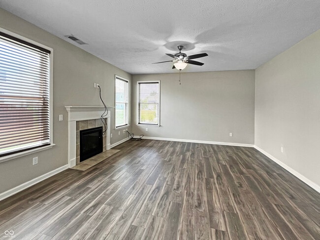 Building Photo - 5775 Waterstone Wy