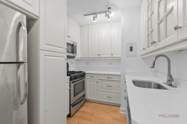 Foto del edificio - 247 E Chestnut St