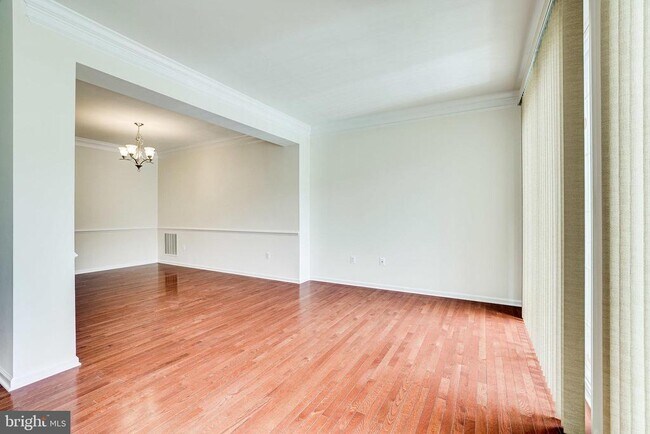 Foto del edificio - 23243 Hanworth St