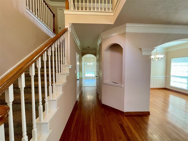 Building Photo - 24231 Pepperrell Pl St