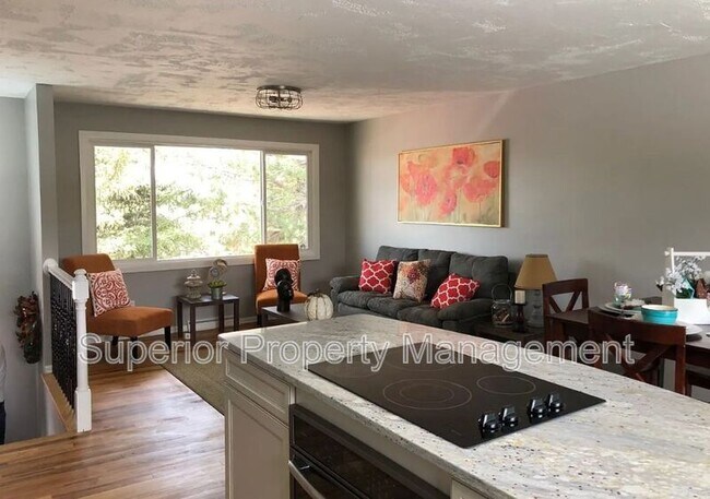 Foto del edificio - 7412 Willshire Blvd