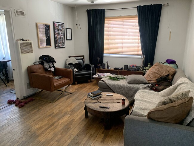 living room area two - 6162 Glen Oak St