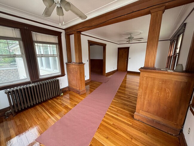 Foto del edificio - 5051 Washington St
