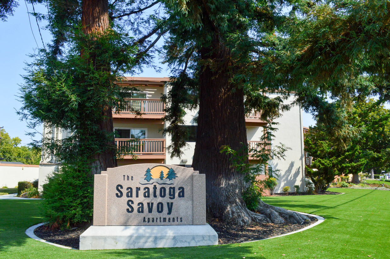 Foto principal - Saratoga Savoy Apartments