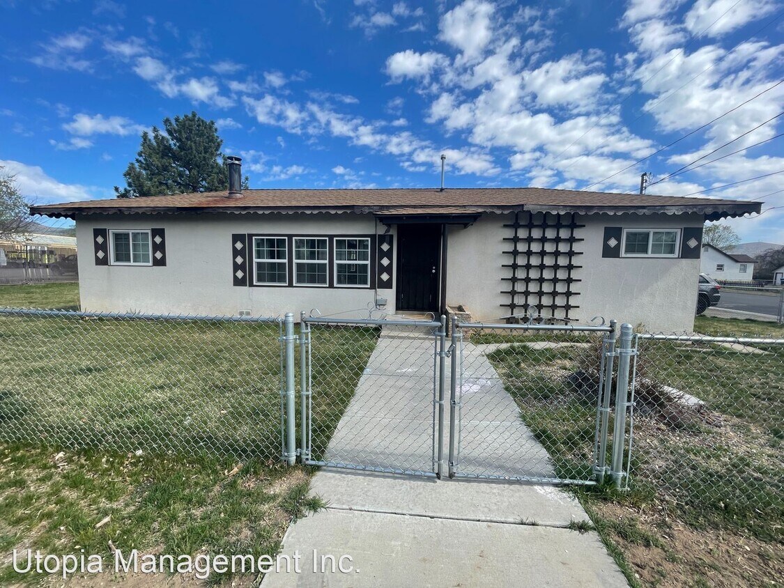 Primary Photo - 3 br, 1 bath House - 1499 Fifth Street
