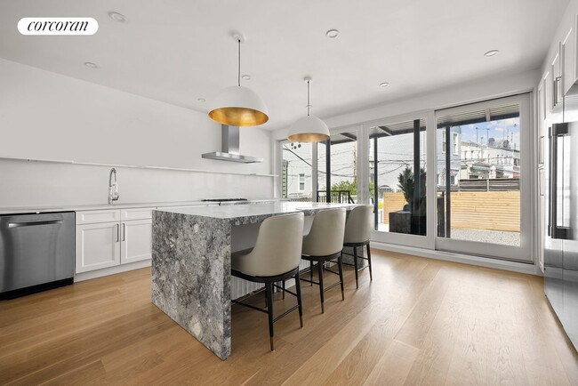 Foto del edificio - 311 Greenwood Ave