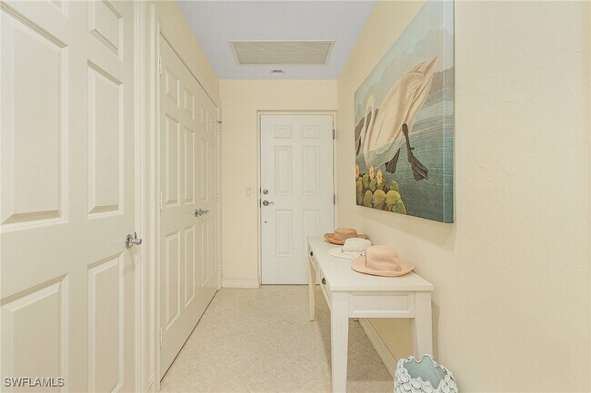 Building Photo - 2728 Tiburon Blvd E