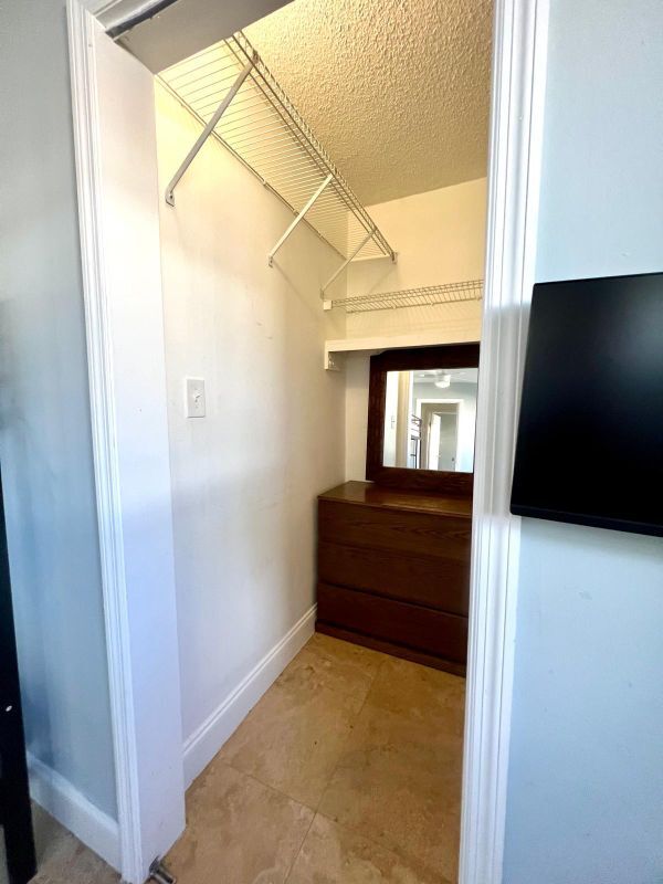 Foto del edificio - 5207 Hayes St