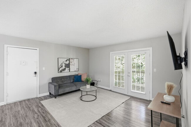 Building Photo - 1826 Lantern Ridge Dr