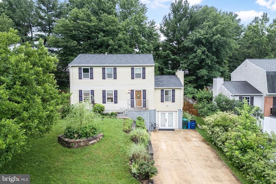 Primary Photo - 25921 Largo Ct