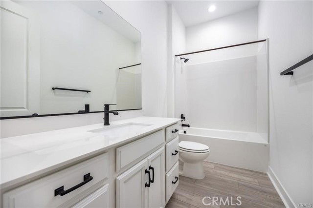 Foto del edificio - 478 Chorus