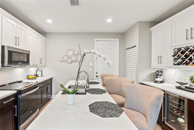 Foto del edificio - 14721 SW 13th St