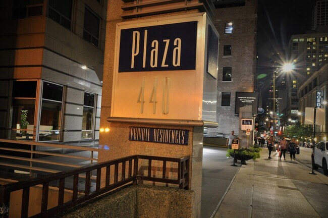 Foto del edificio - 440 N Wabash Ave