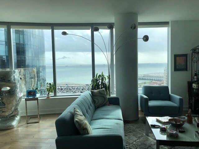 Building Photo - Epic REA-Azari PM - @Lumina -! View, View ...