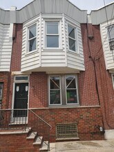 Building Photo - 3050 Memphis St