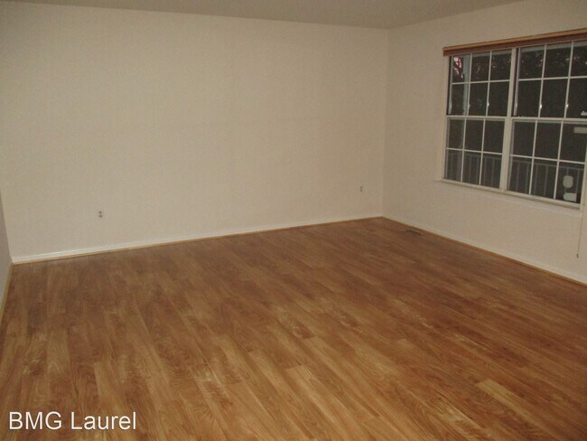 Building Photo - 3 br, 2.5 bath House - 10421 Terraco Drive