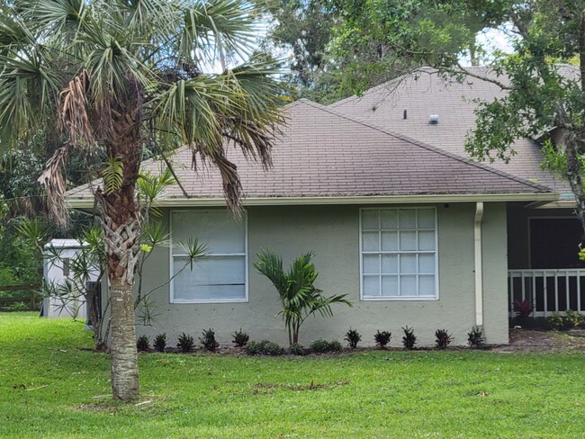 Foto del edificio - 9162 Whippoorwill Trail