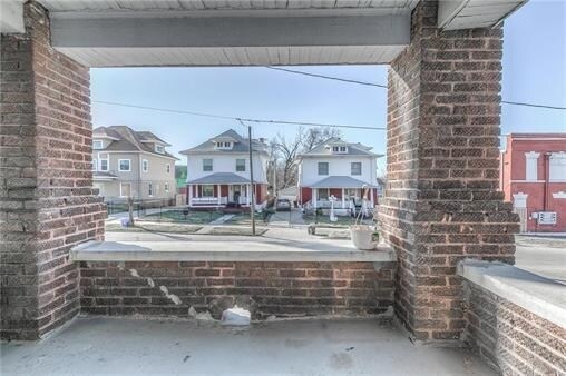 Building Photo - 1808 E 35th St