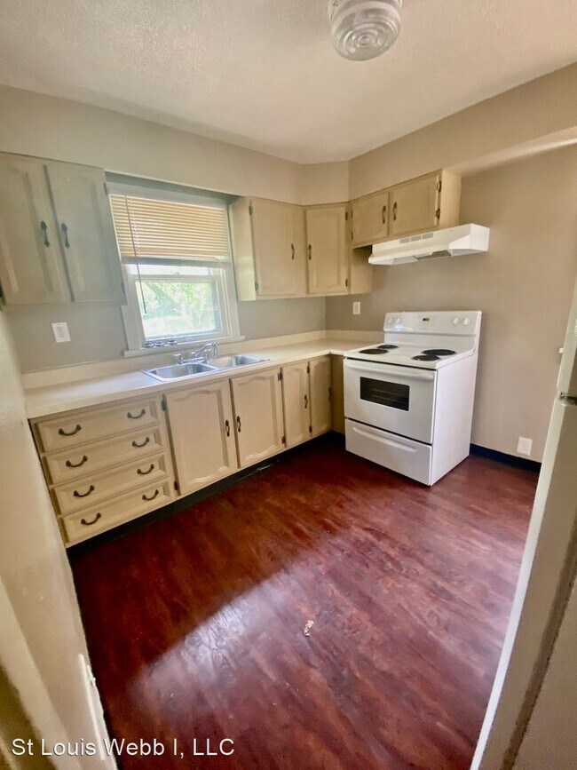 Foto del edificio - 2 br, 1 bath House - 3944 Shirley Ave