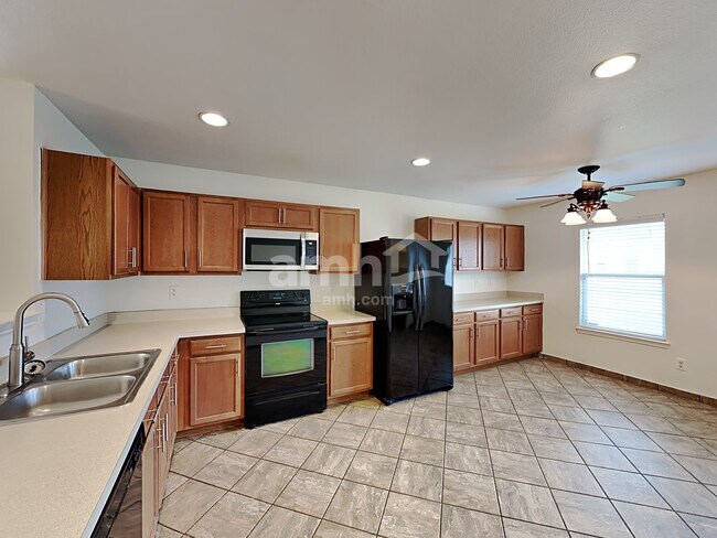 Foto del edificio - 1217 Haley Ln