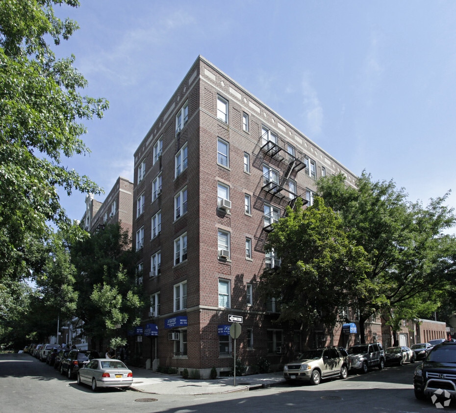 55 East Mosholu Parkway North Apartments in Bronx, NY