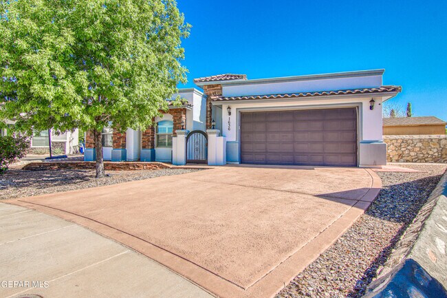 Building Photo - 1636 Sora Way