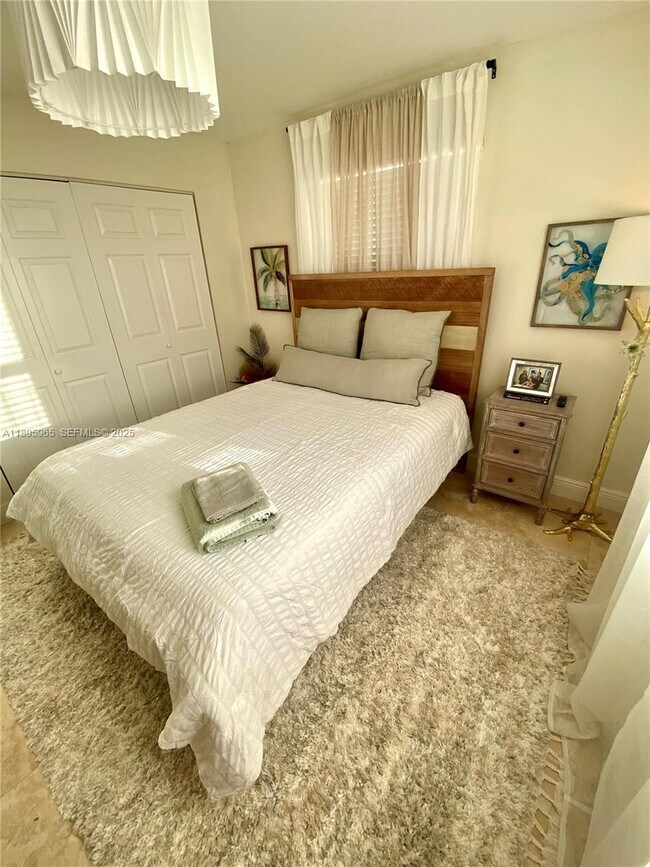 Foto del edificio - 4600 SW 67th Ave