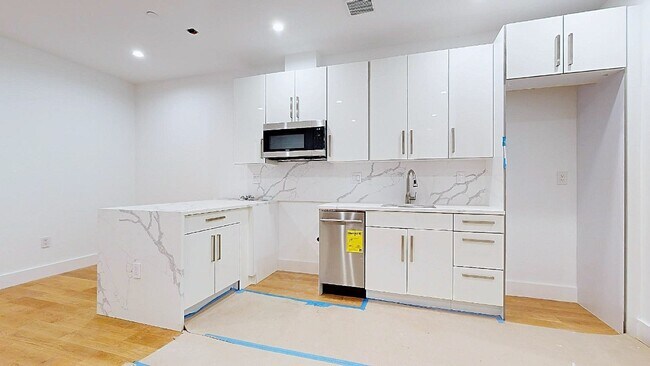 Building Photo - West 94th Street