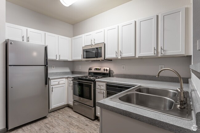 1HAB, 1BA - 708 ft² - A2 - The Link at Plano