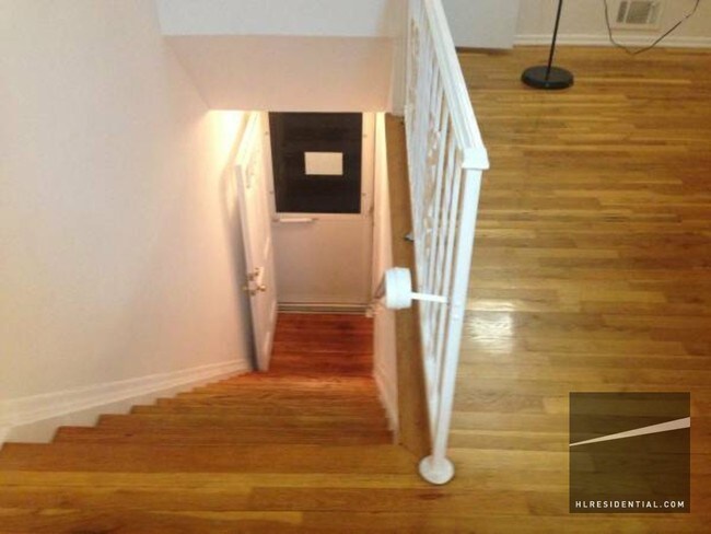 Foto del edificio - 20650 46th Ave