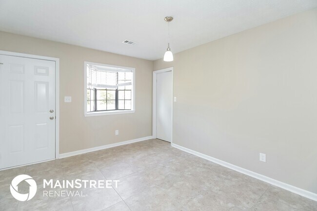 Foto del edificio - 423 Brookfield Way