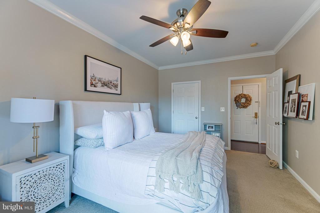 Foto principal - 4550 Strutfield Ln