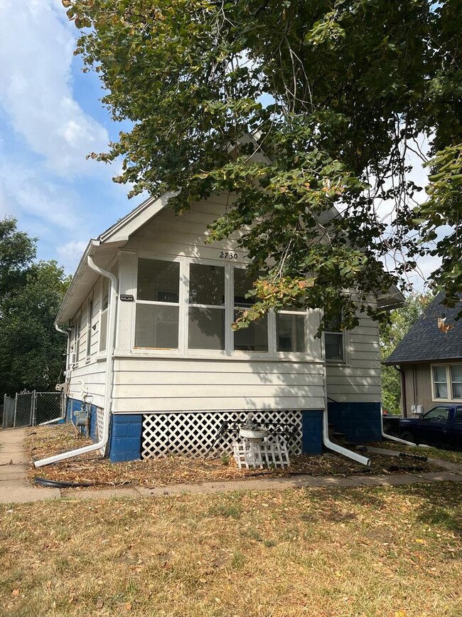 Building Photo - 2730 S 26th St
