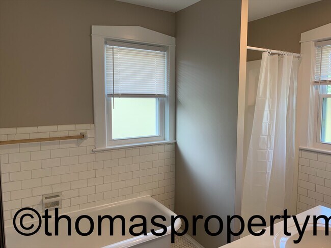 Photo - 349 Hillcrest Ave House