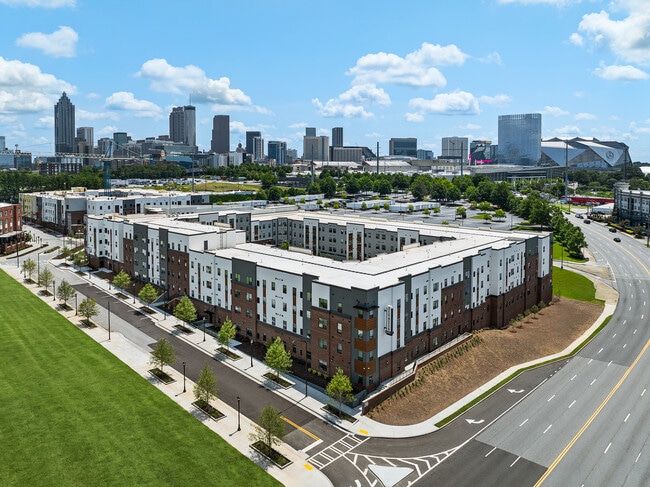 Building Photo - Legacy at Herndon Square