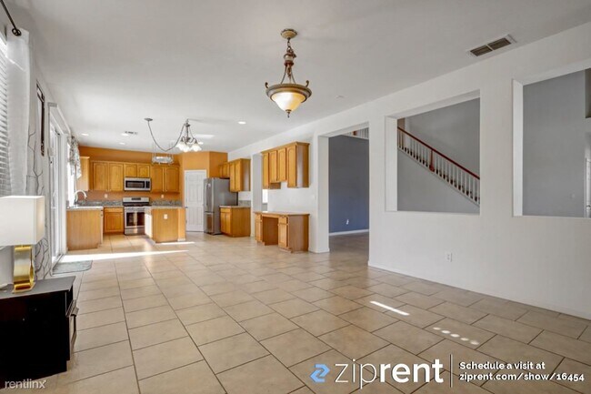 Building Photo - 4 br, 3 bath House - 9643 Toyon Bay Court,...