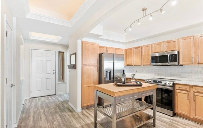 Foto del edificio - 1747 N Washington St