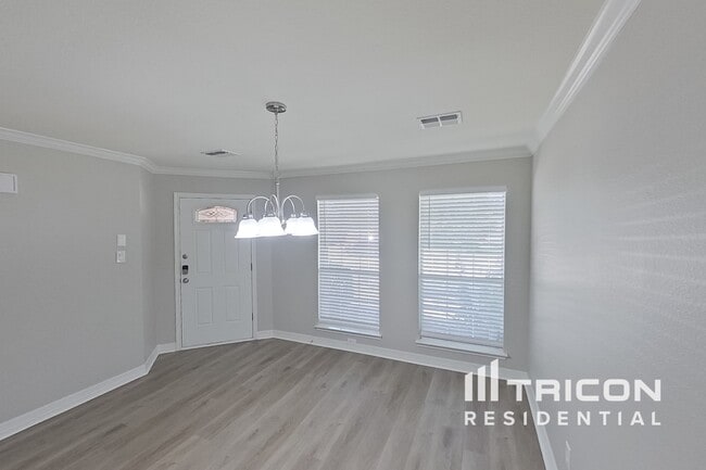 Foto del edificio - 5646 Hunters Bend Ln