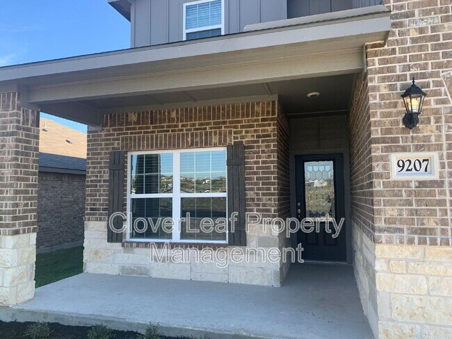 Building Photo - 9207 Nubuck Br
