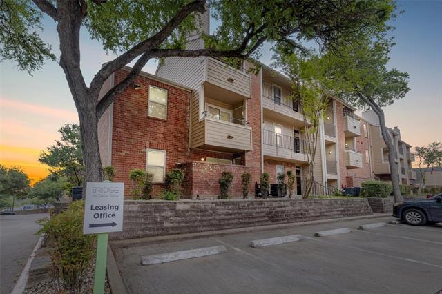 Building Photo - 2809 E William Cannon Dr