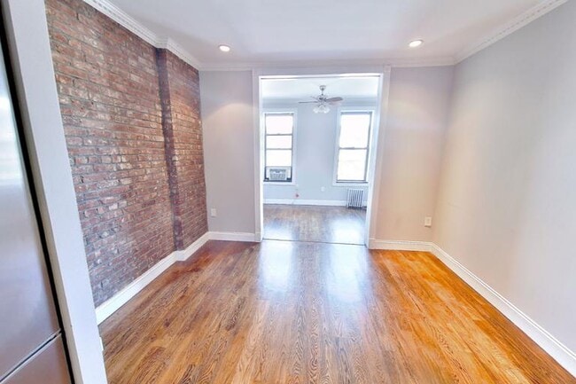Building Photo - 722 Tenth Avenue (49th & 50th St), #4D