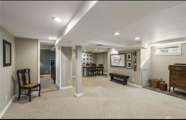 Foto del edificio - 4812 N 10th St