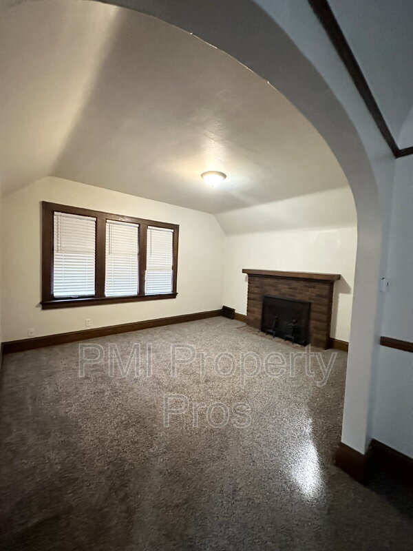 Foto del edificio - 3040A N 59th St