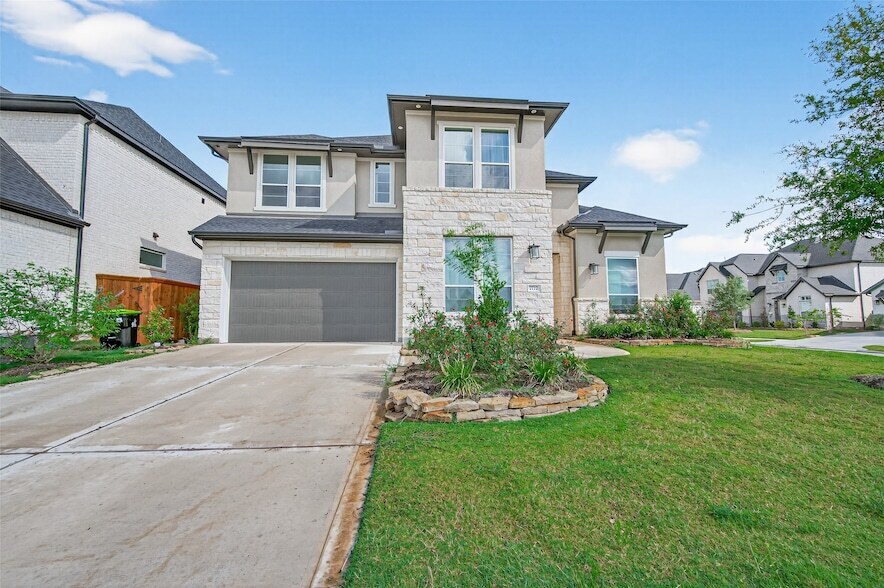 Foto principal - 7727 Pleasant Crst Dr