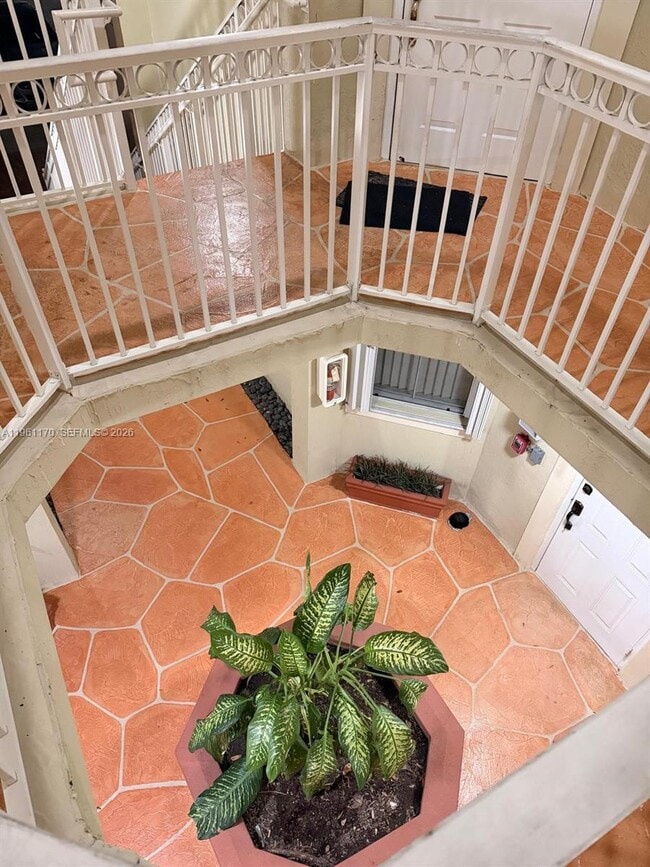 Foto del edificio - 8970 W Flagler St