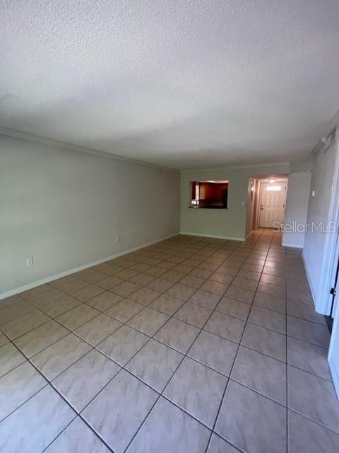 Building Photo - 936 La Costa Cir