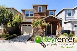 Building Photo - 3234 Sher Ct