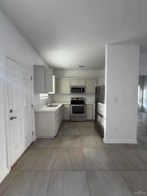 Building Photo - 9 Acacia St