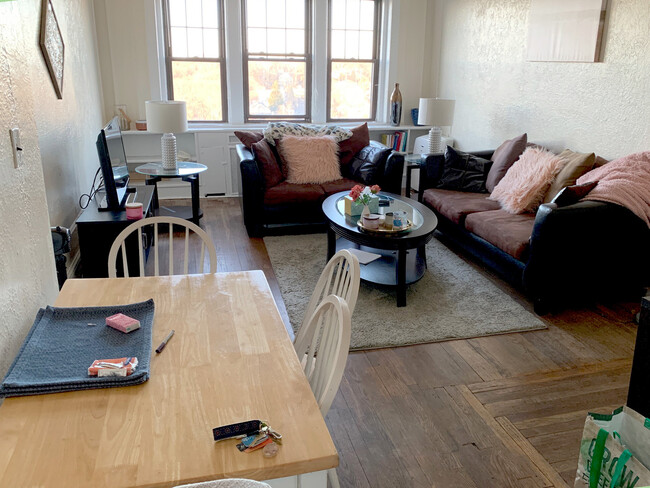 Building Photo - 2001 Commonwealth Avenue